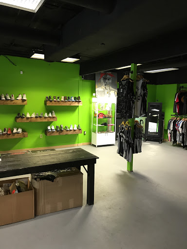 Sole Sneaker Boutique, 201 NW Loop 410, San Antonio, TX 78216, USA, 