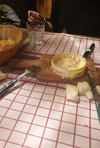 Raclette du Restaurant halal Au Chameau Savoyard à Clichy - n°1