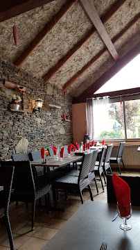 Atmosphère du Restaurant La Main à la Pâte à Saint-Lary-Soulan - n°16