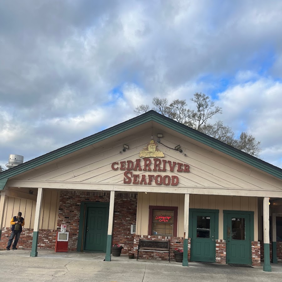 Cedar River Seafood, Starke