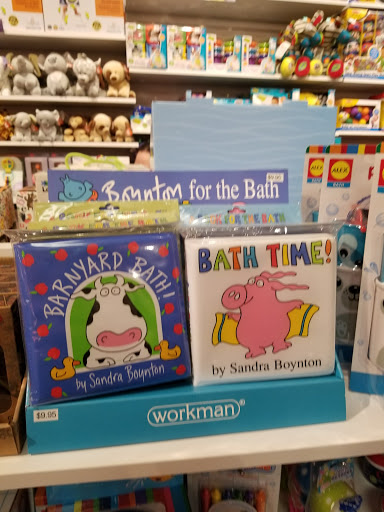 Shopping Mall «The Shops At Fallen Timbers», reviews and photos, 3100 Main St #1599, Maumee, OH 43537, USA