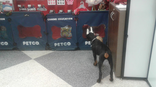 Pet Supply Store «Petco Animal Supplies», reviews and photos, 1450 Twixt Town Rd, Marion, IA 52302, USA