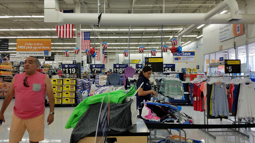 Discount Store «Walmart», reviews and photos, 70 Pleasant Valley St, Methuen, MA 01844, USA