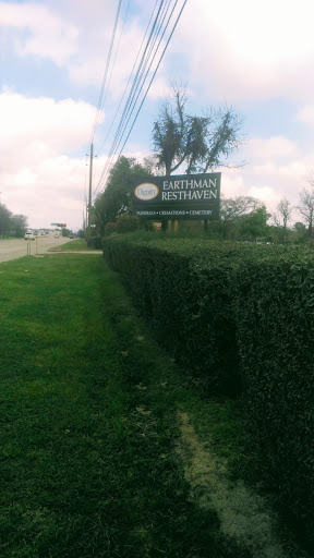 Funeral Home «Earthman Resthaven Funeral Home», reviews and photos, 13102 North Fwy, Houston, TX 77060, USA