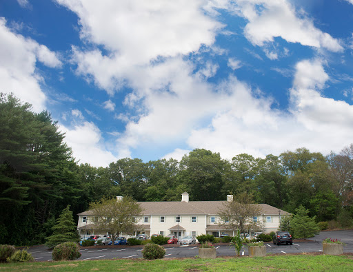 Law Office of Chris Albanese, LLC, 2 Chapman Ln, Gales Ferry, CT 06335, Real Estate Attorney