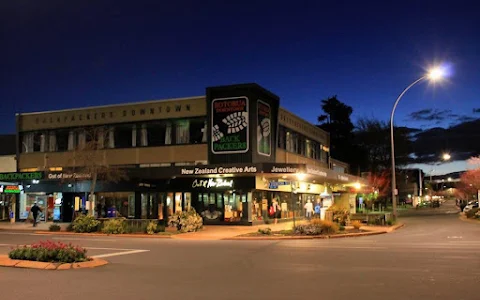 Rotorua Downtown Backpackers image