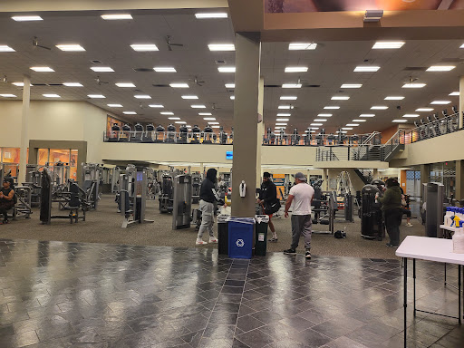 Gym «City Sports Club», reviews and photos, 2401 Whipple Rd, Hayward, CA 94544, USA