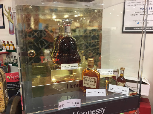 Liquor Store «Virginia ABC Store», reviews and photos, 4349 Duke St, Alexandria, VA 22304, USA