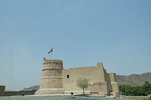 Al-Bithnah Fort - قلعة البثنة image