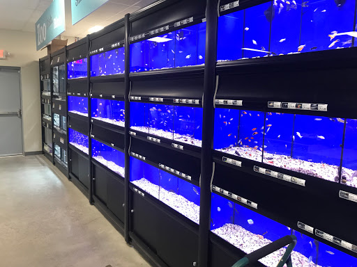 Pet Supply Store «IncrediPet», reviews and photos, 306 Southland Dr, Lexington, KY 40503, USA