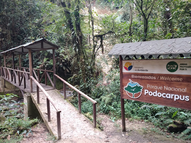 Opiniones de Centro Administrativo Parque Nacional Podocarpus - Sector Bombuscaro en Zamora - Camping