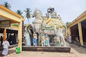 Sri Nallandavar Temple image