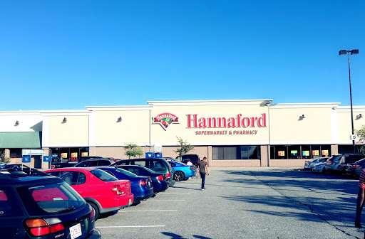 Grocery Store «Hannaford Supermarket», reviews and photos, 415 Philbrook Ave, South Portland, ME 04106, USA