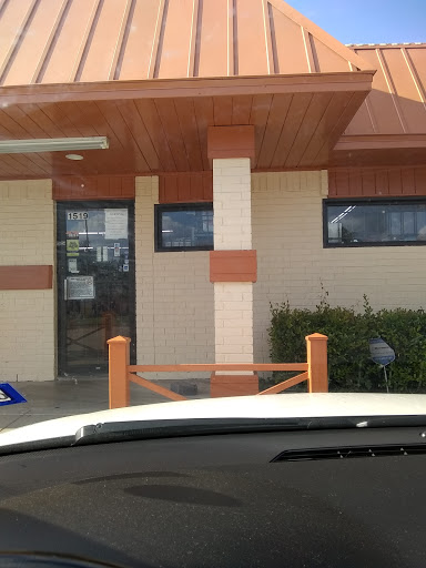 Liquor Store «Hampton Beverage», reviews and photos, 1519 S Hampton Rd, Glenn Heights, TX 75154, USA