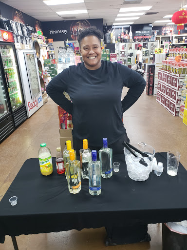 Liquor Store «Liquor Depot Express», reviews and photos, 2801 E Pioneer Pkwy #106, Arlington, TX 76010, USA