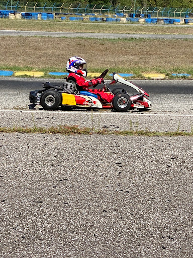 Mondokart Racing