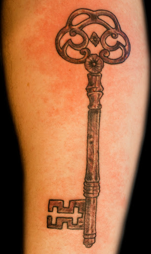 Tattoo Shop «Wonderland Tattoo Studio», reviews and photos, 23531 Little Mack Ave, St Clair Shores, MI 48080, USA