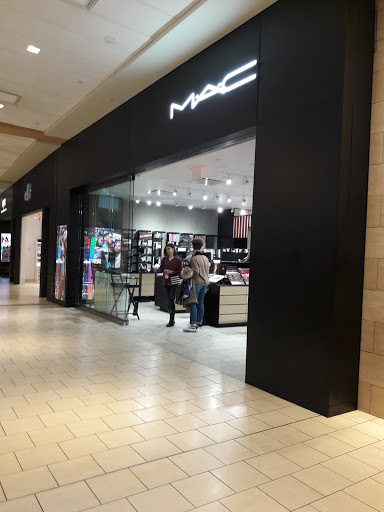 Cosmetics Store «MAC Cosmetics», reviews and photos, 9015 Queens Blvd, Queens, NY 11373, USA