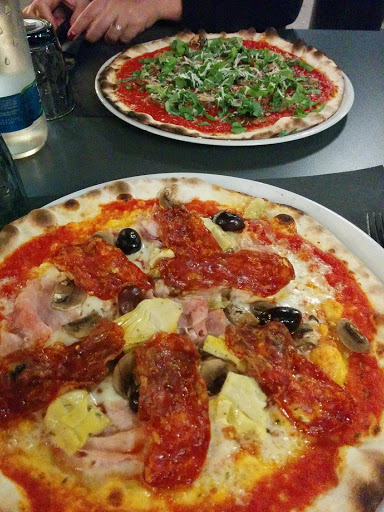 Wood Pizzeria in Forte dei Marmi, Provincia di Lucca