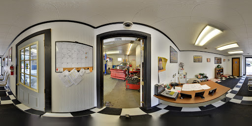 Used Car Dealer «Harris Boyz Auto», reviews and photos, 2115 S Riverside Dr, Iowa City, IA 52246, USA