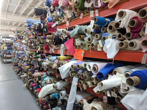 Fabric Store «Discount Fabrics», reviews and photos, 2170 Cesar Chavez St, San Francisco, CA 94107, USA