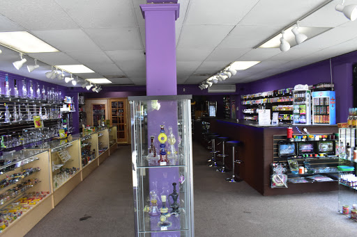 Vaporizer Store «Smoke Spot Smoke Shop», reviews and photos, 24424 Hawthorne Blvd, Torrance, CA 90505, USA