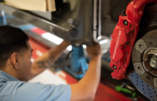 Auto Body Shop «Craftsman Collision USA», reviews and photos, 3250 E Airport Way, Long Beach, CA 90806, USA