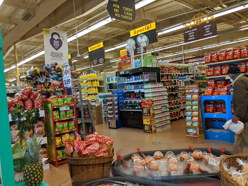 Grocery Store «Northgate Gonzalez Markets», reviews and photos, 10801 Prairie Ave, Inglewood, CA 90303, USA