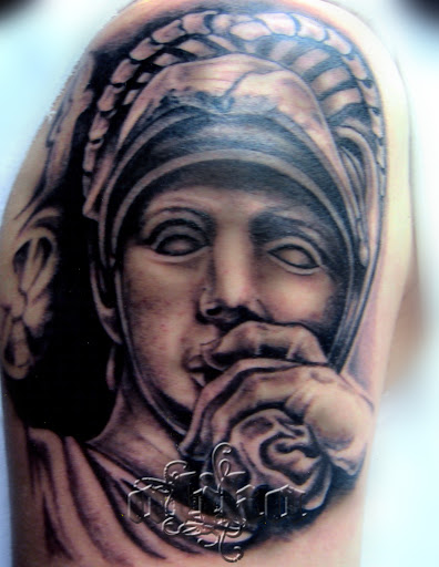 Tattoo Shop «Black Pearl Tattoo Studio & Gallery», reviews and photos, 509 Main St, Hyannis, MA 02601, USA