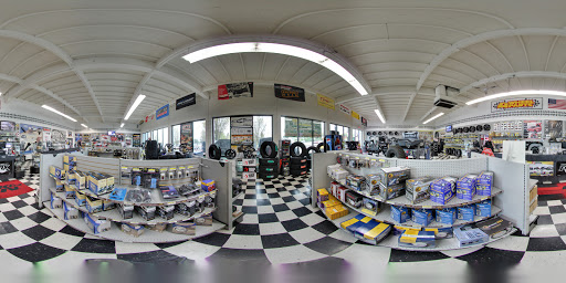 Truck Accessories Store «4 Wheel Parts - Portland - South Tabor», reviews and photos, 2700 SE 82nd Ave, Portland, OR 97266, USA