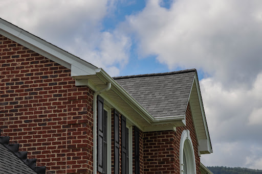 Roofing Contractor «Lynchburg Roofing, Roanoke», reviews and photos, 7 Walnut Ave, Vinton, VA 24179, USA