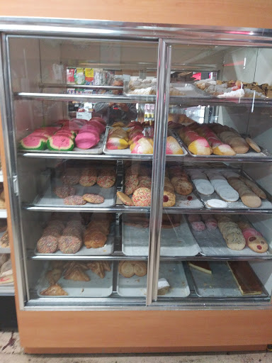 Grocery Store «Tienda Vallarta», reviews and photos, 115 E Main St, Monroe, WA 98272, USA