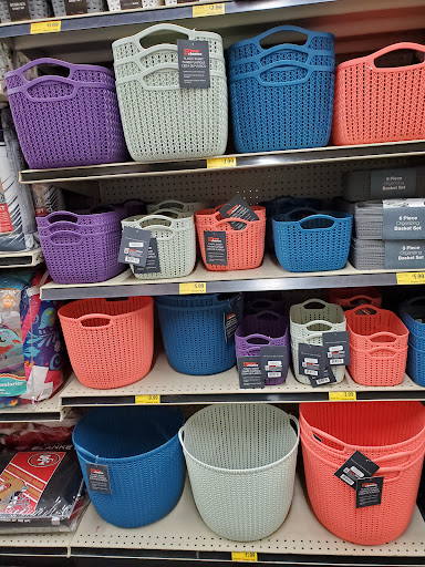 Grocery Store «Grocery Outlet Bargain Market», reviews and photos, 625 Commercial St, Eureka, CA 95501, USA