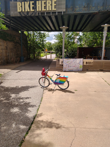 Golden Triangle Bike Rental, 600 First Avenue, Pittsburgh, PA 15219, USA, 