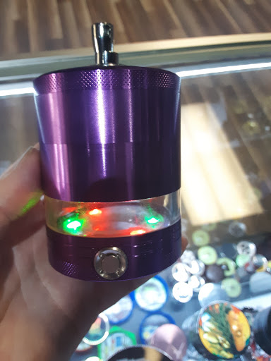 Tobacco Shop «Tobacco Spot», reviews and photos, 4514 Curry Ford Rd, Orlando, FL 32812, USA