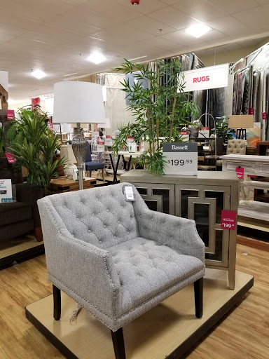 Department Store «HomeGoods», reviews and photos, 1444 E Golf Rd, Schaumburg, IL 60173, USA