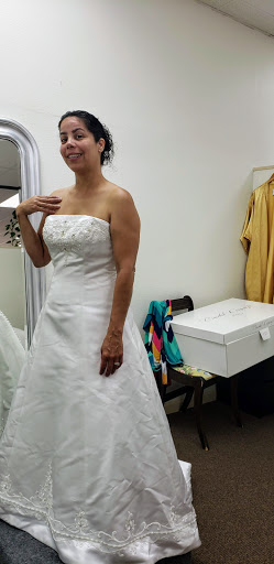 Bridal Shop «Diamond Bridal Gallery», reviews and photos, 7433 Greenback Ln #J-K, Citrus Heights, CA 95610, USA