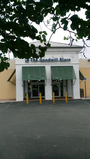 Thrift Store «Goodwill West Palm Beach/South Dixie Store & Donation Center», reviews and photos