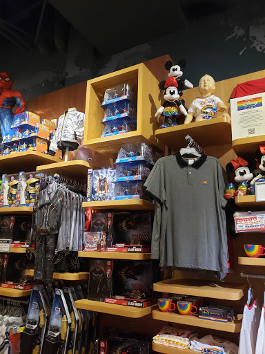 Toy Store «Disney Store», reviews and photos, 1961 Chain Bridge Rd, McLean, VA 22102, USA