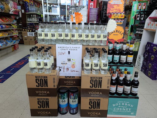 Liquor Store «Royal Liquor & Wine», reviews and photos, 1015 N Randall Rd, Elgin, IL 60123, USA