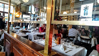 Atmosphère du Restaurant français Le Bistrot des Clercs - Brasserie Valence - n°11