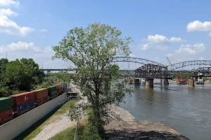 Missouri River Viewing Deck image