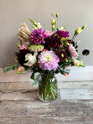 Florist «Snapdragon Flowers and Gifts», reviews and photos, 5015 Baltimore Ave, Philadelphia, PA 19143, USA