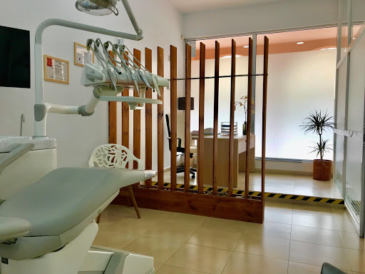 Información y opiniones sobre Clínica Dental Eben-Ezer de Santander