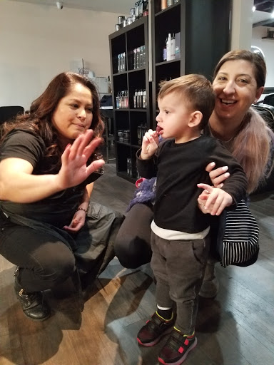 Hair Salon «Latinos Hair Salon & Spa», reviews and photos, 611 E 18th St, Antioch, CA 94509, USA