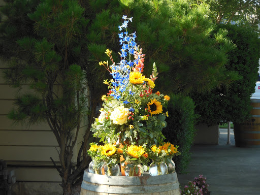 Florist «Woodbridge Florist», reviews and photos, 18964 N Lower Sacramento Rd, Woodbridge, CA 95258, USA