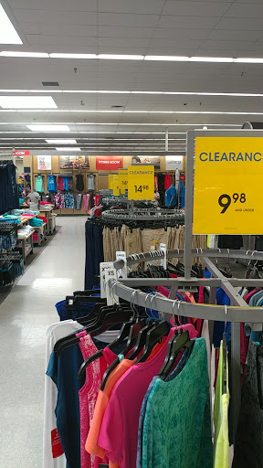 Sporting Goods Store «Academy Sports + Outdoors», reviews and photos, 12700 South Fwy, Burleson, TX 76028, USA