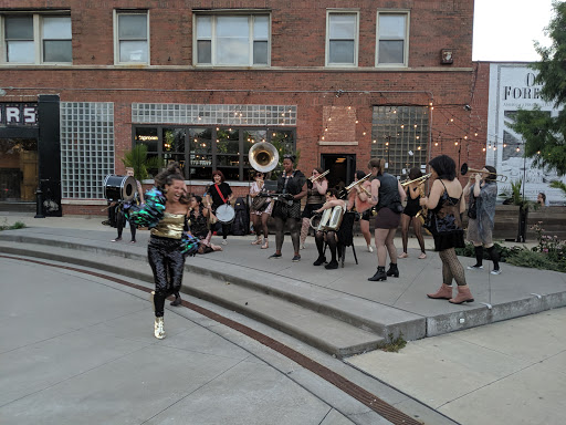 Bar «Crown Liquors», reviews and photos, 2821 N Milwaukee Ave, Chicago, IL 60618, USA