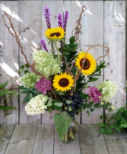 Florist «Kent Floral Co.», reviews and photos, 1109 S Water St, Kent, OH 44240, USA