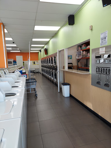 Laundromat «Busy Bee Laundry», reviews and photos, 2940 Yorba Linda Blvd, Fullerton, CA 92831, USA